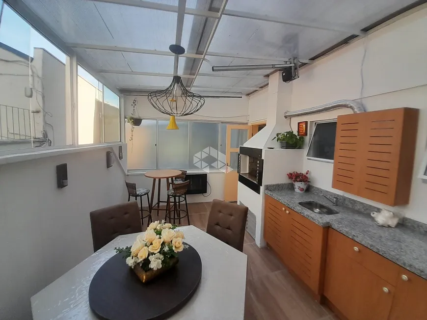 Foto 1 de Apartamento com 2 Quartos à venda, 62m² em Cidade Baixa, Porto Alegre