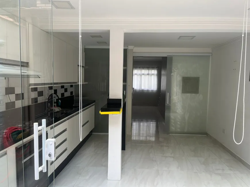 Foto 1 de Casa de Condomínio com 2 Quartos à venda, 112m² em Vila Albertina, São Paulo