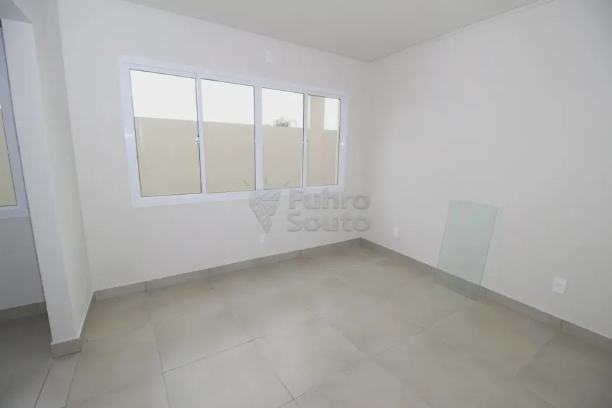 Foto 1 de Sala Comercial para alugar, 30m² em Areal, Pelotas