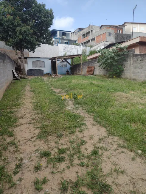 Foto 1 de Lote/Terreno à venda em Jardim Pinheirinho, Itaquaquecetuba