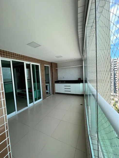 Foto 1 de Apartamento com 2 Quartos para alugar, 79m² em Ponta Do Farol, São Luís