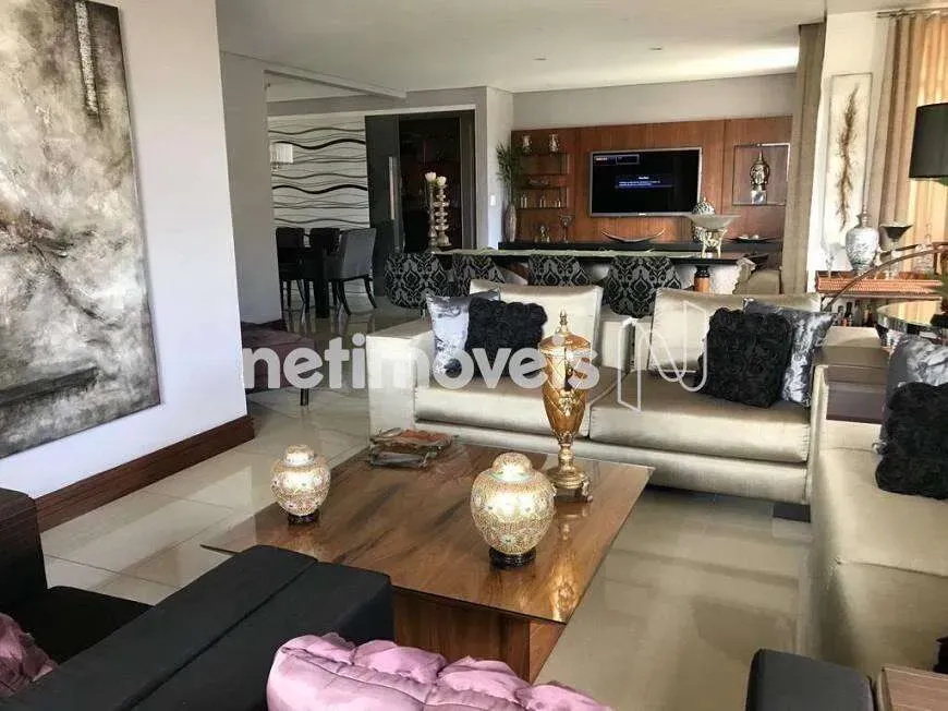 Foto 1 de Apartamento com 2 Quartos à venda, 164m² em Caiçaras, Belo Horizonte