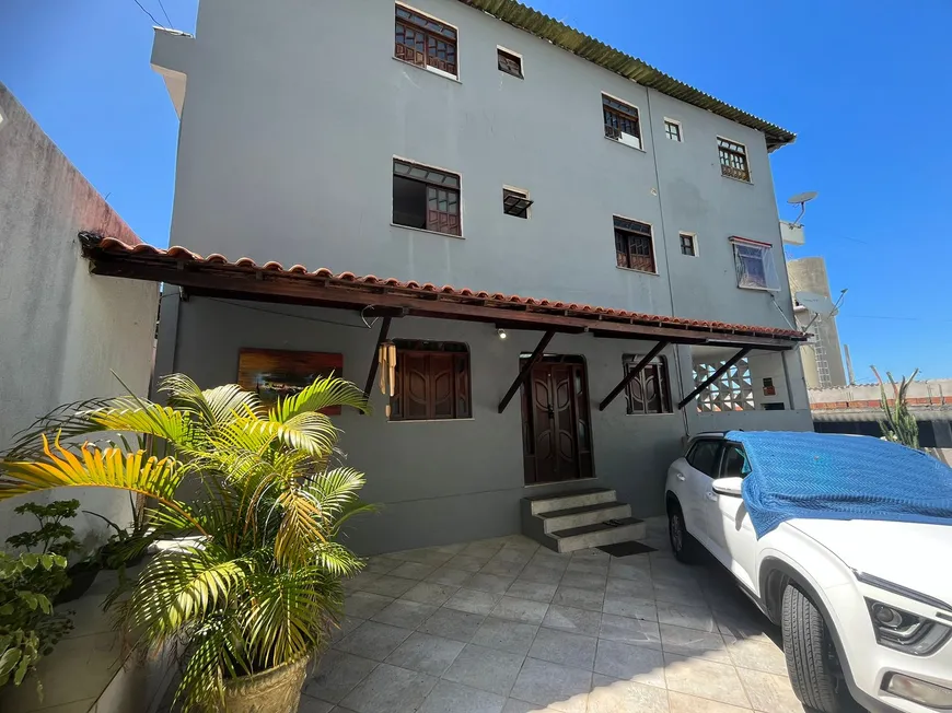 Foto 1 de Casa com 3 Quartos para alugar, 270m² em Mussurunga, Salvador