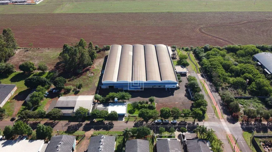 Foto 1 de Galpão/Depósito/Armazém à venda, 8000m² em Centro, Santa Terezinha de Itaipu