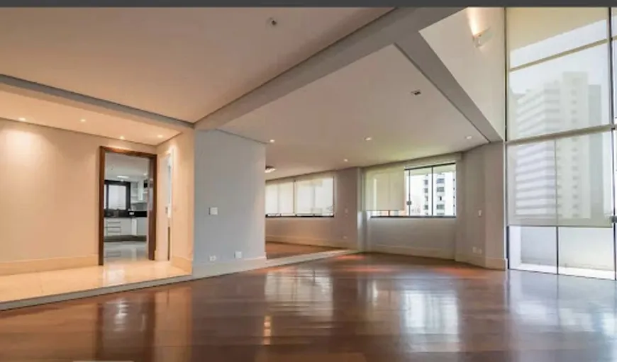 Foto 1 de Apartamento com 4 Quartos à venda, 260m² em Campo Belo, São Paulo