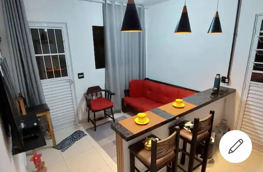 Foto 1 de Casa com 1 Quarto para alugar, 40m² em Vila Dalila, São Paulo