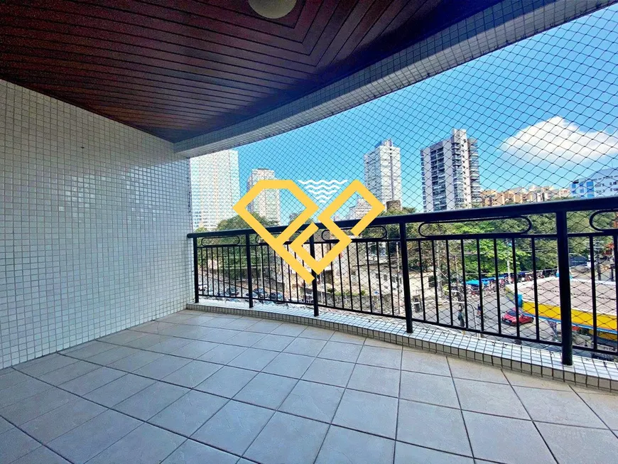 Foto 1 de Apartamento com 3 Quartos à venda, 240m² em Aparecida, Santos