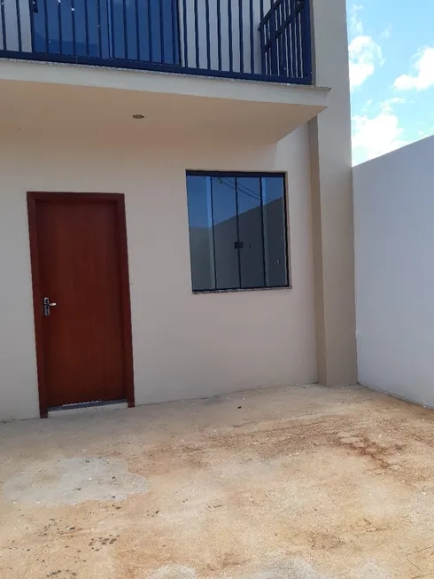 Foto 1 de Casa com 2 Quartos à venda, 80m² em Parque Independência, Juiz de Fora