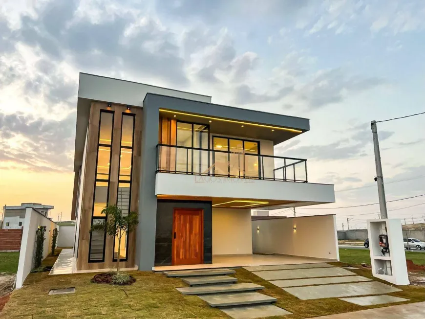 Foto 1 de Casa de Condomínio com 4 Quartos à venda, 300m² em Nova Sao Pedro , São Pedro da Aldeia