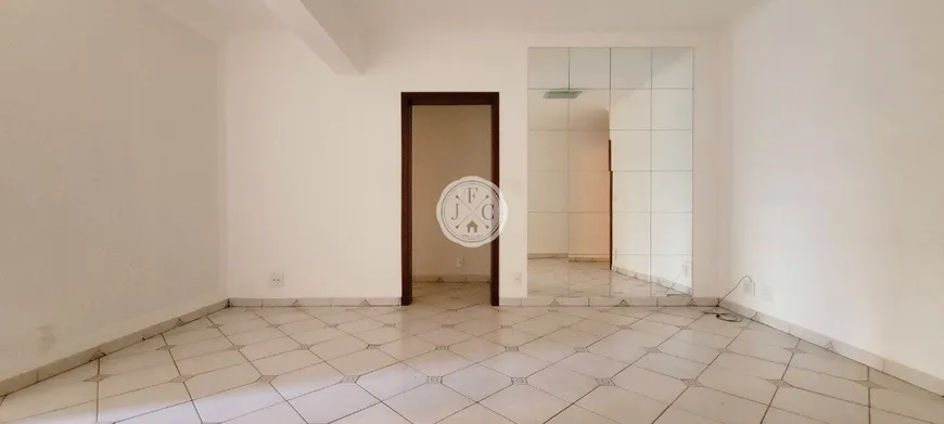 Foto 1 de Apartamento com 3 Quartos à venda, 110m² em Jardim Irajá, Ribeirão Preto