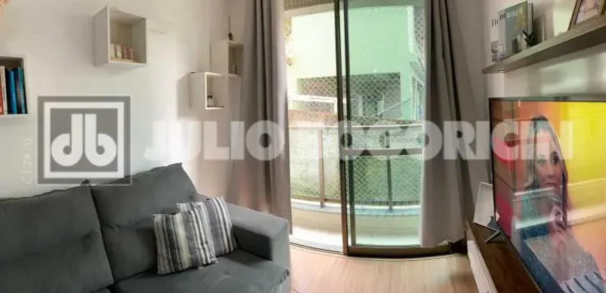 Foto 1 de Apartamento com 2 Quartos à venda, 60m² em Badu, Niterói