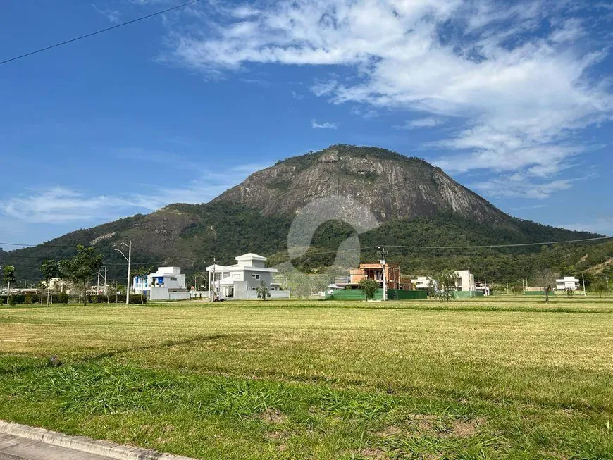 Foto 1 de Lote/Terreno à venda, 386m² em Inoã, Maricá