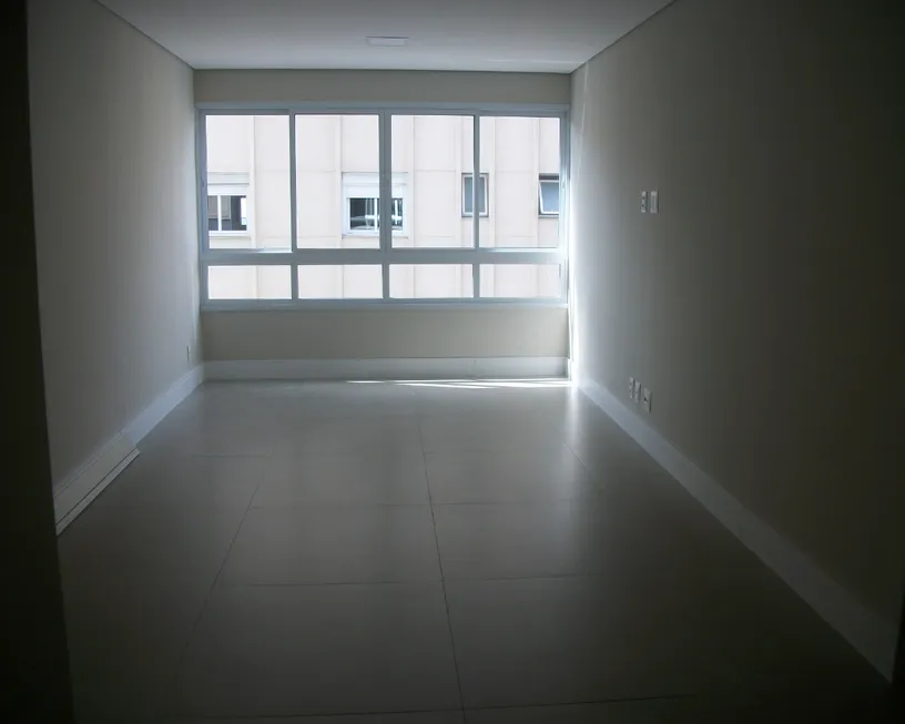 Foto 1 de Apartamento com 3 Quartos para alugar, 100m² em Cerqueira César, São Paulo