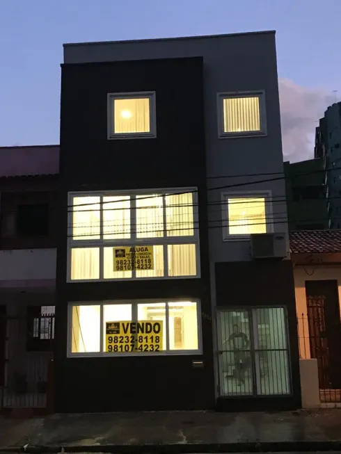 Foto 1 de Prédio Comercial com 10 Quartos à venda, 200m² em Fátima, Belém