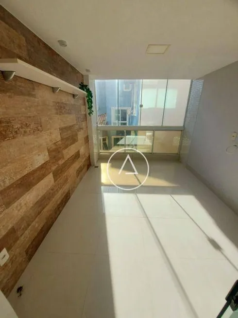 Foto 1 de Apartamento com 3 Quartos para venda ou aluguel, 138m² em Praia do Pecado, Macaé