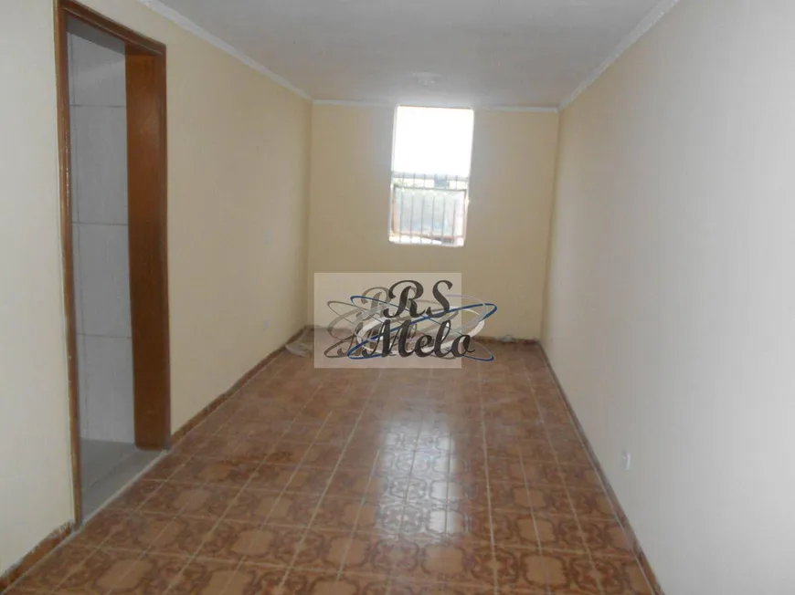 Foto 1 de Apartamento com 2 Quartos para alugar, 50m² em Conjunto Residencial José Bonifácio, São Paulo