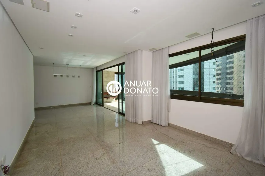 Foto 1 de Apartamento com 4 Quartos para alugar, 178m² em Belvedere, Belo Horizonte