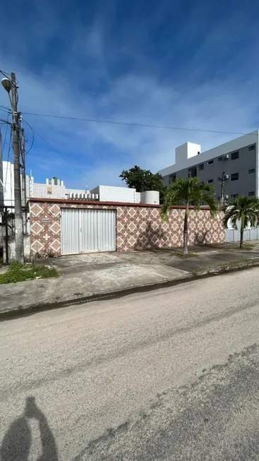 Foto 1 de Casa com 4 Quartos à venda, 260m² em Rio Doce, Olinda