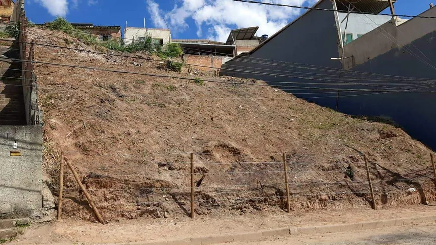 Foto 1 de Lote/Terreno à venda, 525m² em Palmeiras, Belo Horizonte