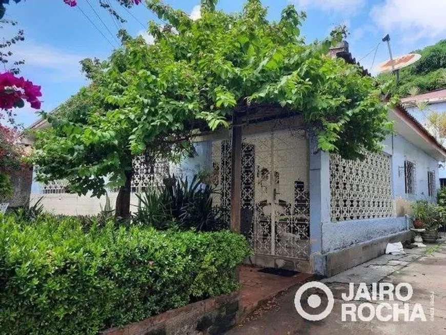 Foto 1 de Casa com 3 Quartos à venda, 263m² em Centro, Recife