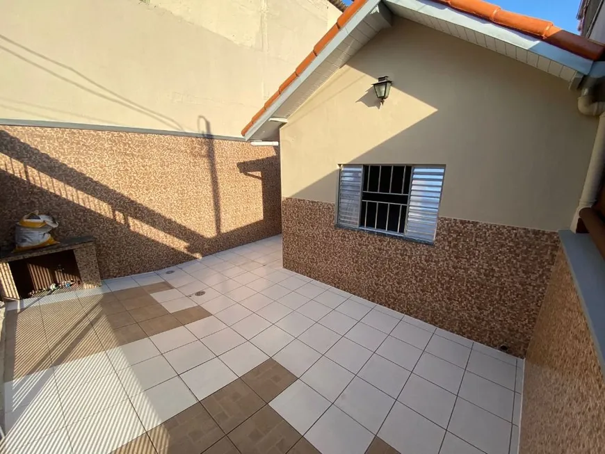 Foto 1 de Casa com 2 Quartos para alugar, 120m² em Imirim, São Paulo