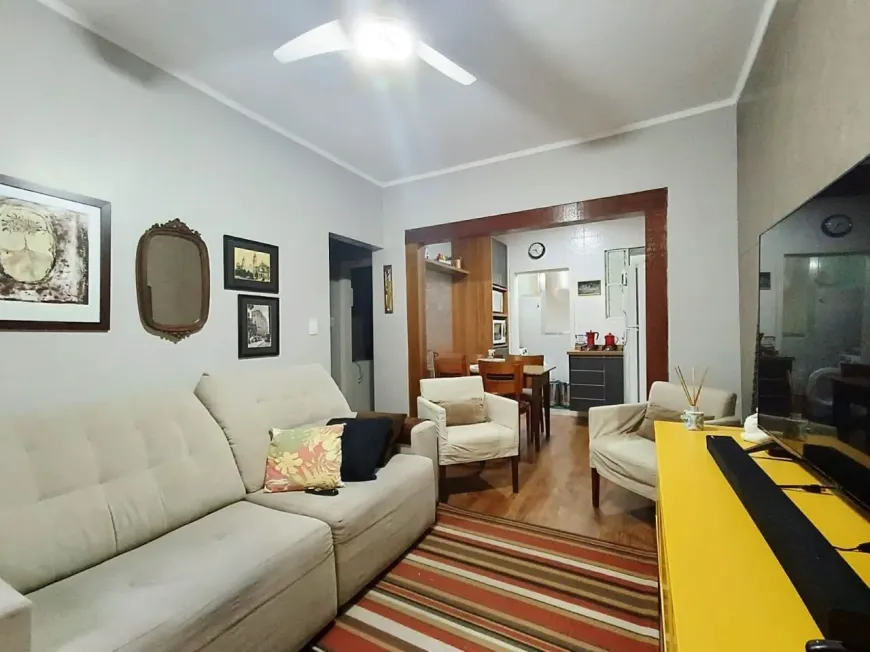 Foto 1 de Apartamento com 2 Quartos à venda, 43m² em Mont' Serrat, Porto Alegre