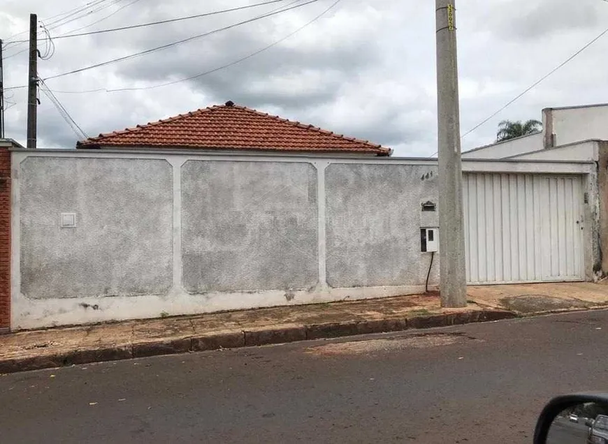 Foto 1 de Casa com 4 Quartos à venda, 165m² em Centro, Araraquara