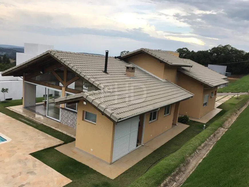 Foto 1 de Casa de Condomínio com 3 Quartos à venda, 261m² em Paruru, Ibiúna