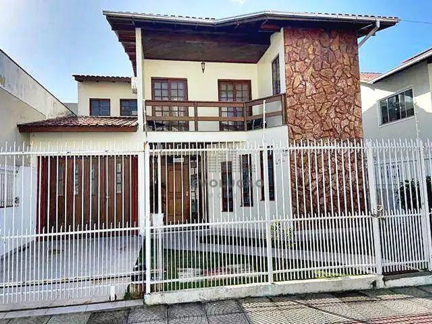 Foto 1 de Casa com 5 Quartos à venda, 220m² em Canto, Florianópolis