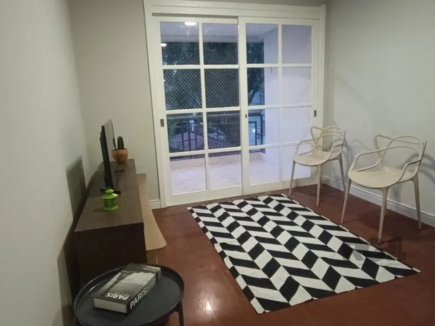 Foto 1 de Apartamento com 2 Quartos à venda, 70m² em Jardim do Salso, Porto Alegre