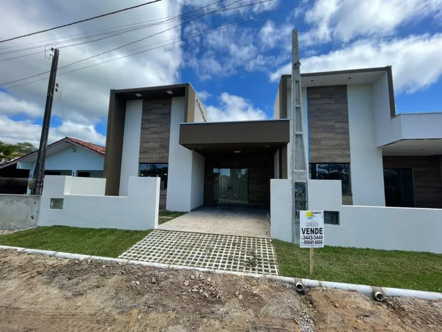 Foto 1 de Casa com 2 Quartos à venda, 57m² em Balneário Cambijú, Itapoá