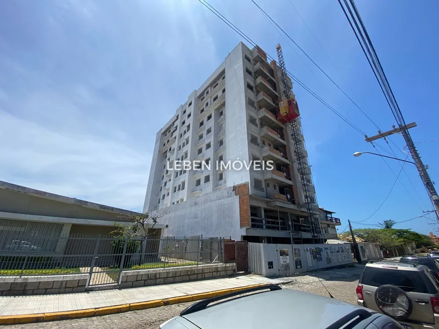 Foto 1 de Apartamento com 2 Quartos à venda, 61m² em Centro, Imbituba