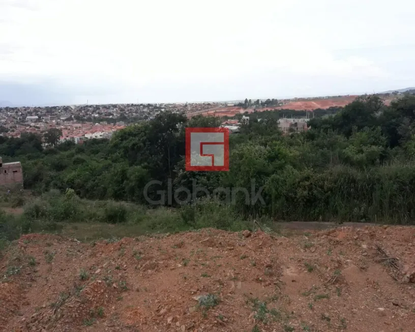 Foto 1 de Lote/Terreno à venda, 180m² em Mirante do Sol, Montes Claros