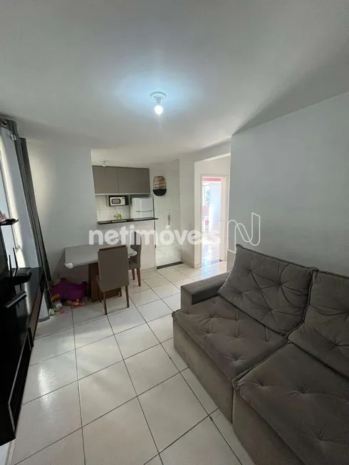Foto 1 de Apartamento com 2 Quartos à venda, 48m² em Chácaras Reunidas Santa Terezinha, Contagem