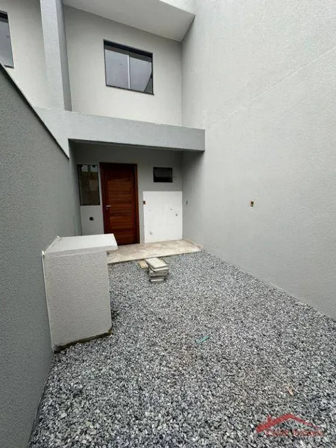 Foto 1 de Sobrado com 2 Quartos à venda, 59m² em Jardim Sofia, Joinville