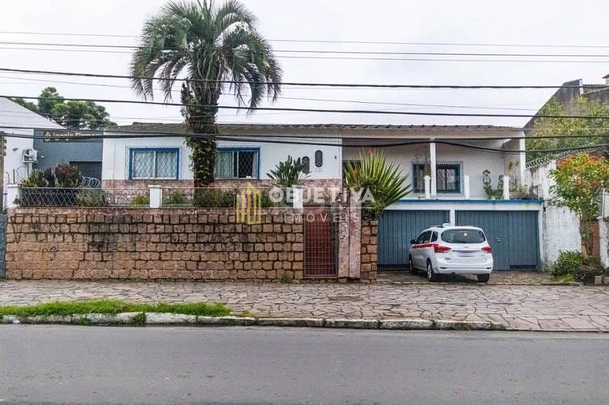 Foto 1 de Casa com 3 Quartos à venda, 240m² em Cristal, Porto Alegre