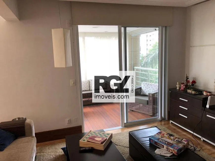 Foto 1 de Apartamento com 4 Quartos à venda, 300m² em Moema, São Paulo