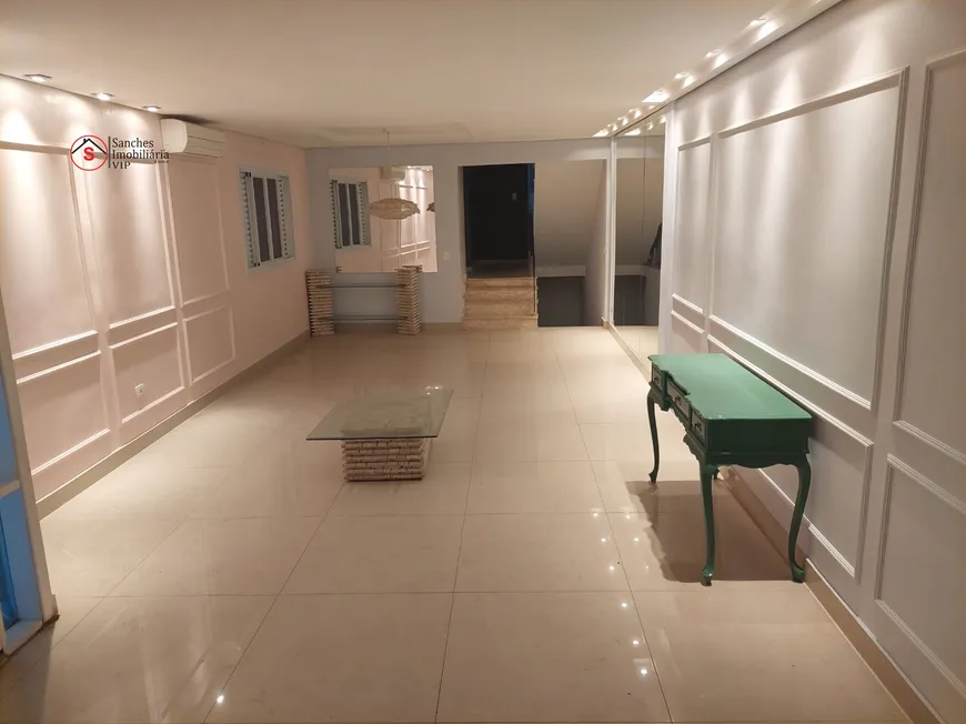 Foto 1 de Sobrado com 5 Quartos à venda, 252m² em Vila Prudente, São Paulo