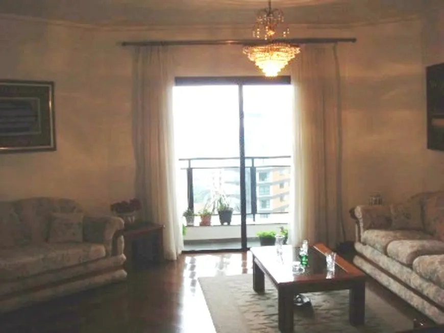 Foto 1 de Apartamento com 3 Quartos à venda, 144m² em Vila Monumento, São Paulo