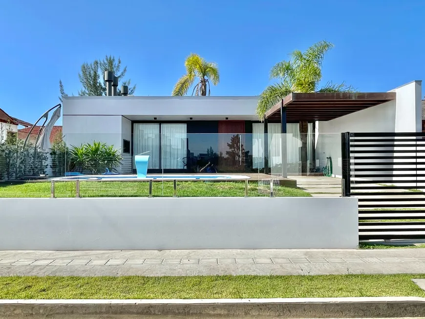 Foto 1 de Casa com 3 Quartos à venda, 159m² em Balneário Bella Torres, Passo de Torres