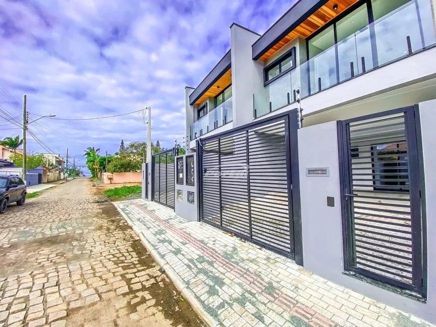 Foto 1 de Casa com 3 Quartos à venda, 154m² em Itacolomi, Balneário Piçarras