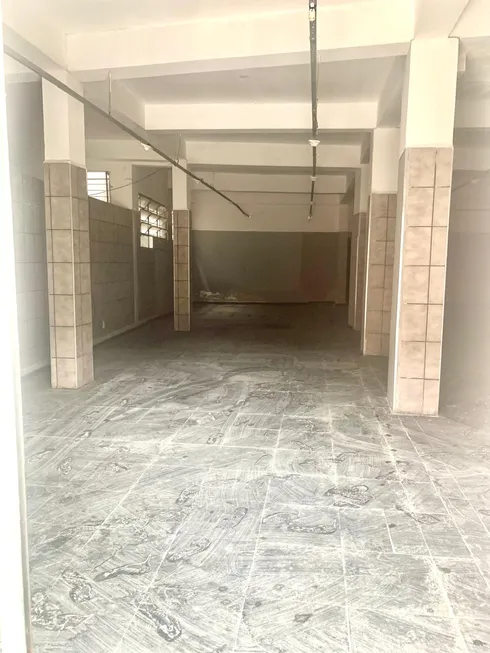 Foto 1 de Ponto Comercial para alugar, 80m² em Jardim Damasceno, São Paulo