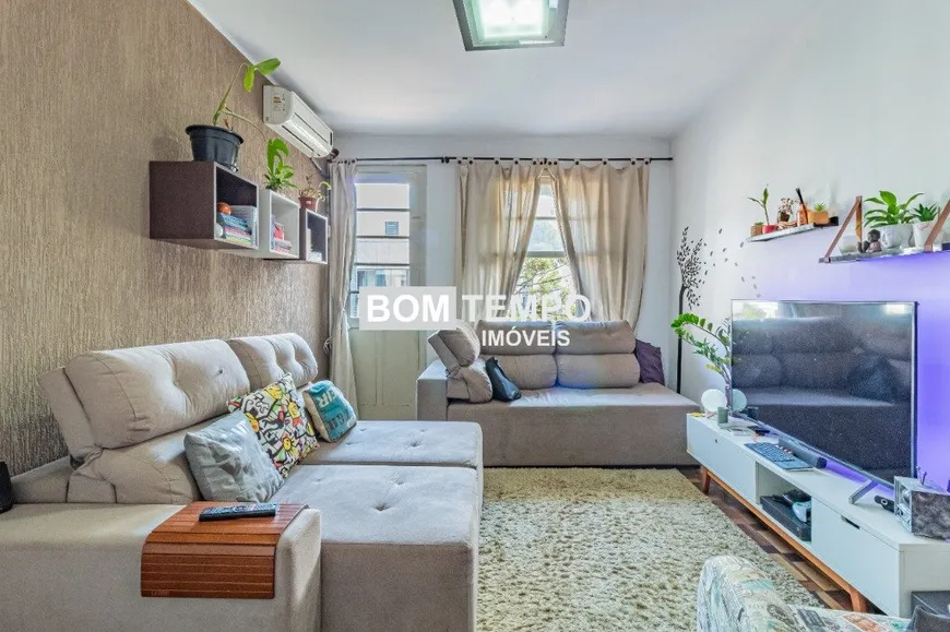 Foto 1 de Apartamento com 2 Quartos à venda, 57m² em Bom Fim, Porto Alegre