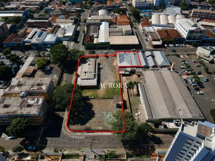 Foto 1 de Lote/Terreno à venda, 4761m² em Centro, Londrina