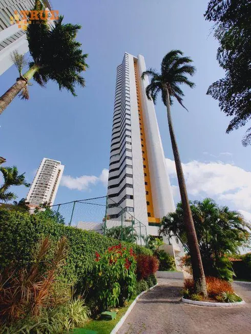 Foto 1 de Apartamento com 4 Quartos à venda, 216m² em Casa Forte, Recife