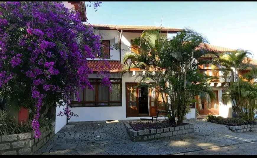 Foto 1 de Casa de Condomínio com 2 Quartos à venda, 130m² em Praia Mole, Florianópolis