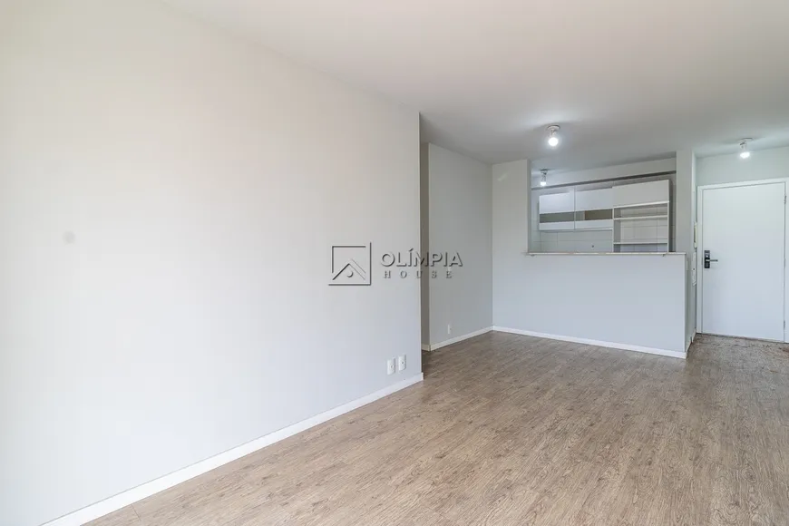 Foto 1 de Apartamento com 2 Quartos à venda, 75m² em Ibirapuera, São Paulo