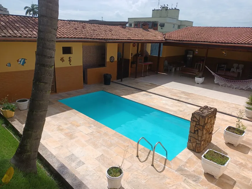 Foto 1 de Casa com 3 Quartos à venda, 640m² em  Vila Valqueire, Rio de Janeiro
