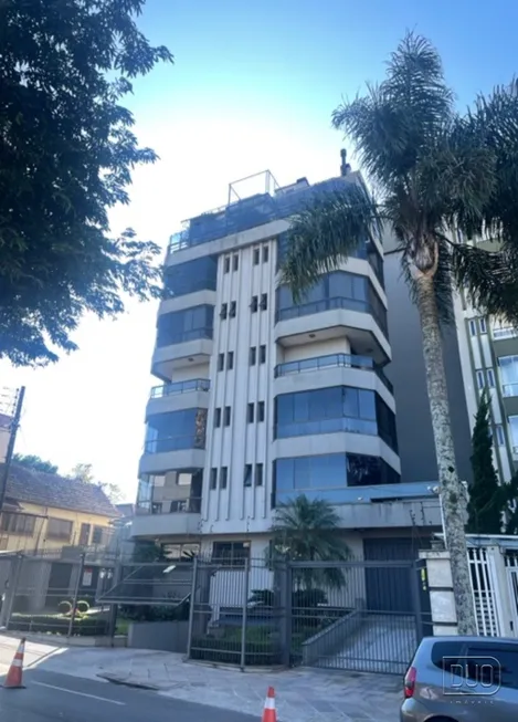 Foto 1 de Apartamento com 3 Quartos à venda, 243m² em Rio Branco, Caxias do Sul