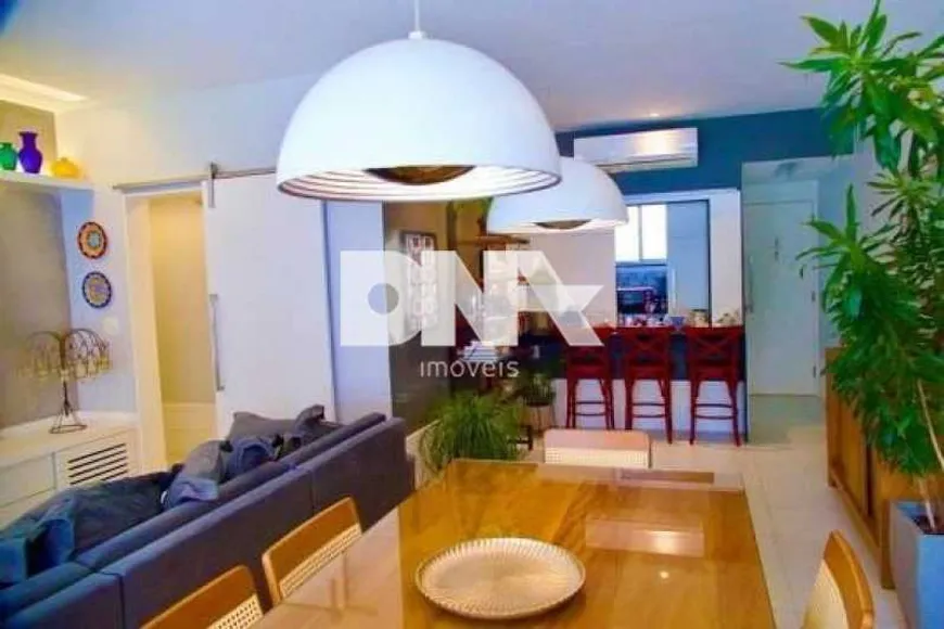 Foto 1 de Apartamento com 2 Quartos à venda, 72m² em Leblon, Rio de Janeiro